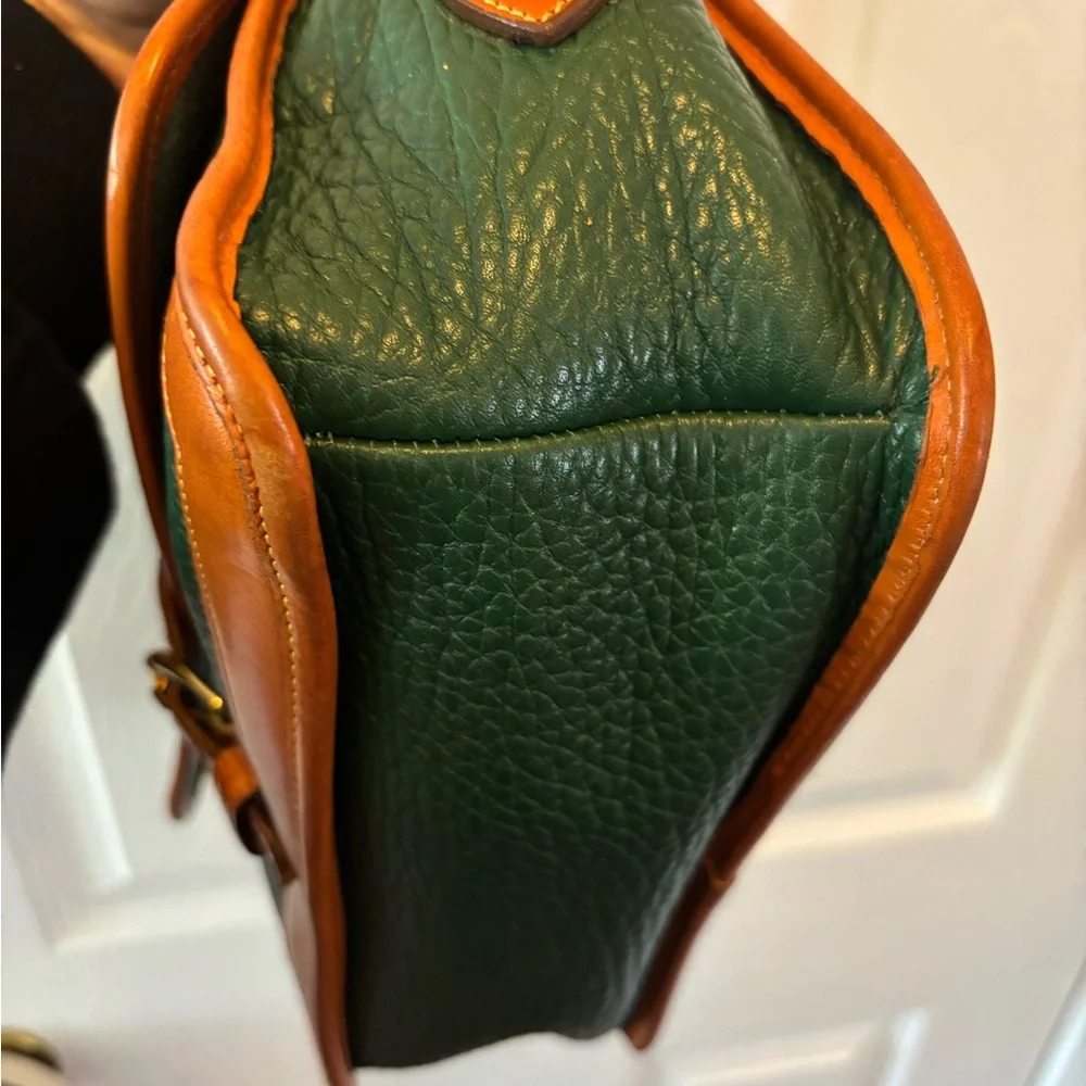 Dooney & Bourke VINTAGE AWL Surrey Green & Tan Leather Crossbody MADE IN USA EUC - Picture 5 of 16